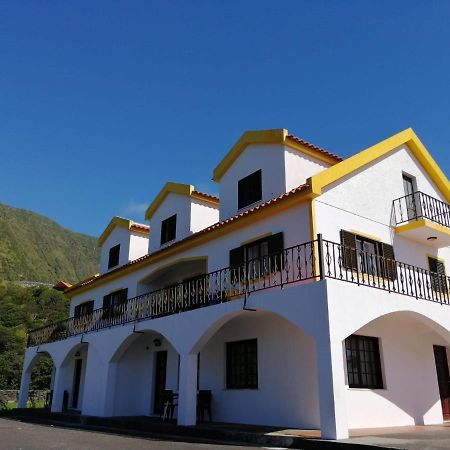 Casa Da Sogra - Apartamento 1 Faja Grande المظهر الخارجي الصورة