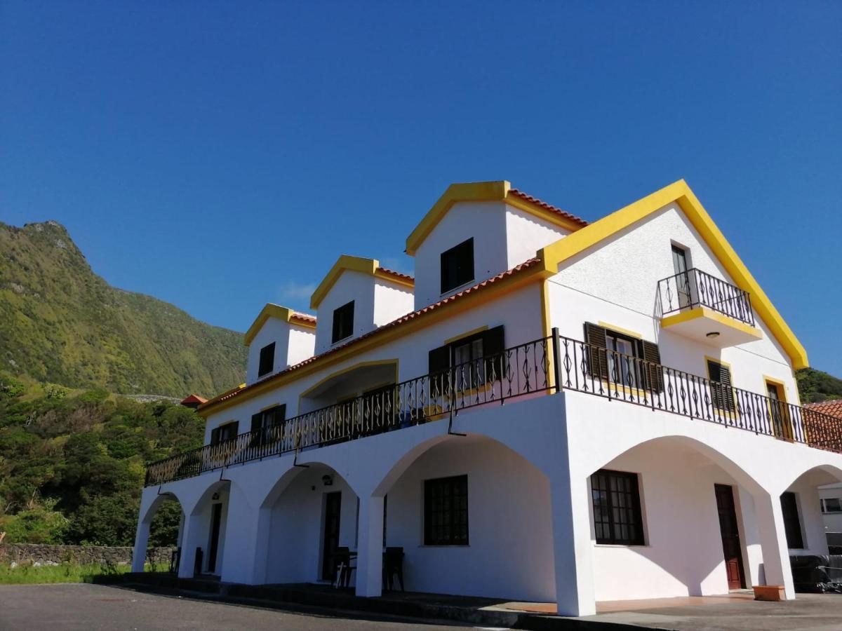 Casa Da Sogra - Apartamento 1 Faja Grande المظهر الخارجي الصورة